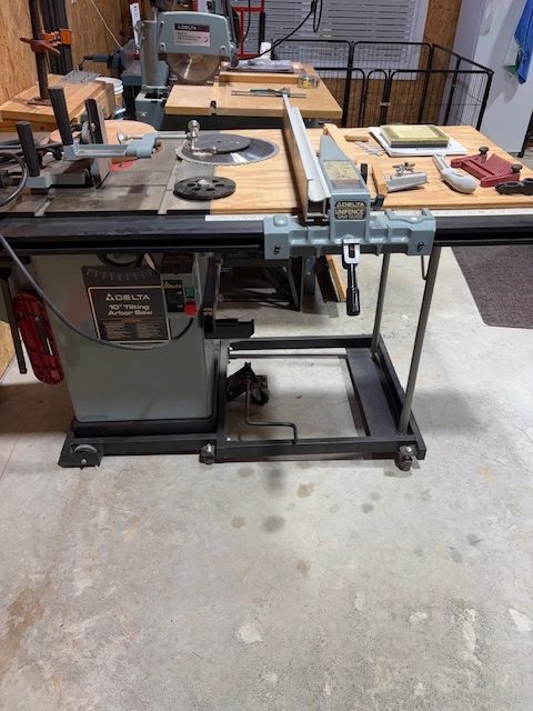 Delta Table Saw